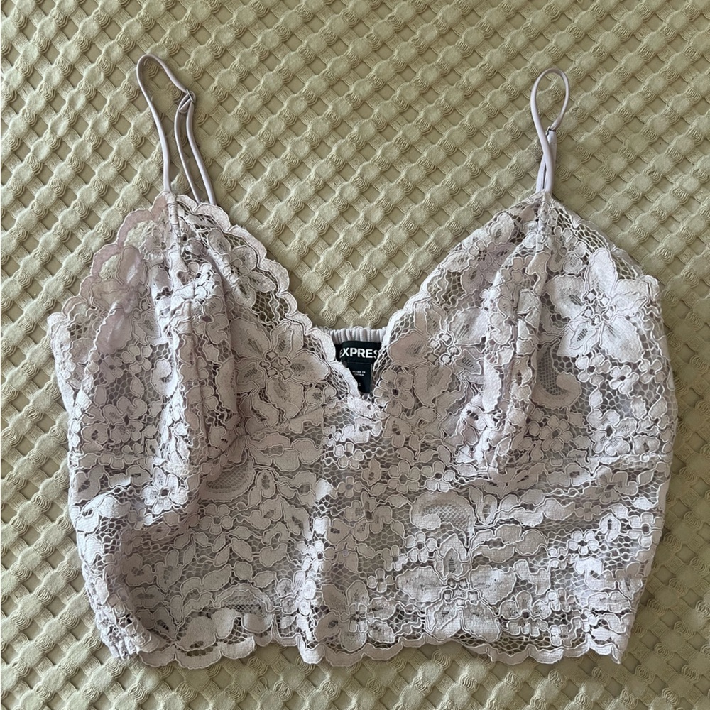 EXPRESS Lavender Lace Crop Top - S